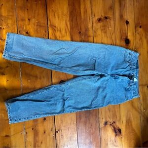 Vintage Levi's 560 Loose Fit Red Tab Light Wash High Rise Jeans